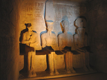 Foto Statuen - Abu Simbel