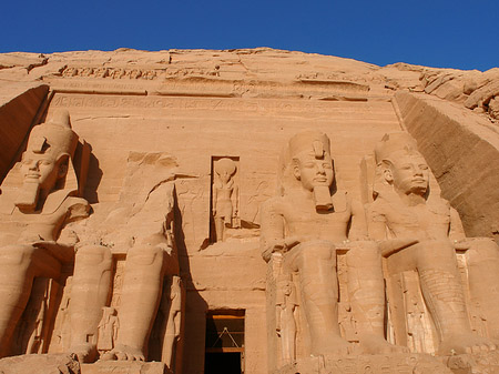 Fotos Tempel mit Himmel | Abu Simbel