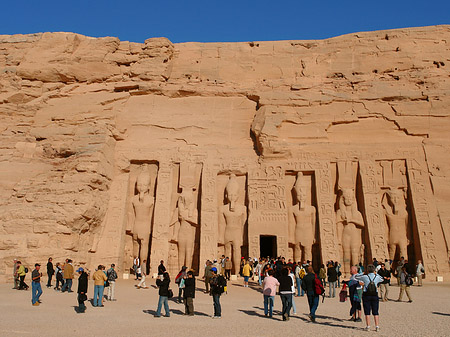 Tempel mit Himmel Fotos