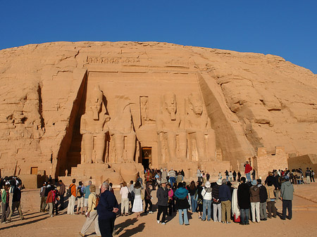 Fotos Tempel mit Himmel | Abu Simbel