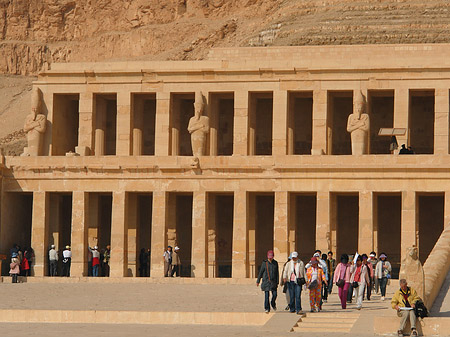 Foto Eingang zu Tempel der Hatschepsut