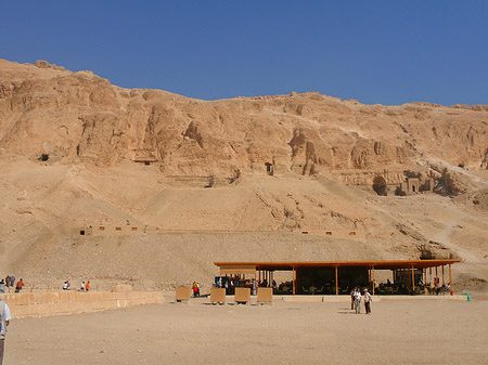 Eingang zu Tempel der Hatschepsut